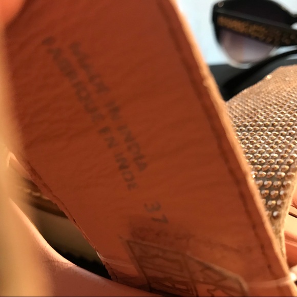 🔥✨Free People Gold bling double strap sandal✨🔥 - Picture 5 of 6